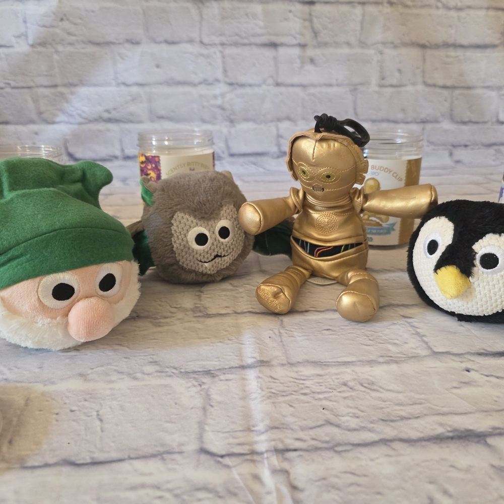 Scentsy Bitty Buddies C3P0 and Friends Plush Collection